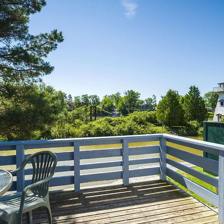 Hollywood Cottages Wasaga Beach Exteriör bild